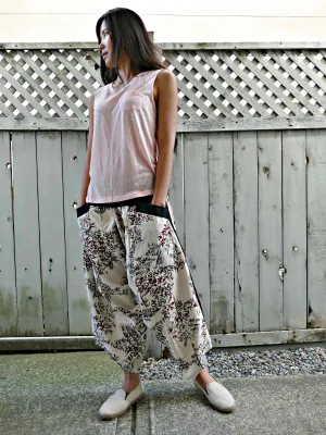 Bamboo Leaves Red/White Elastic Waist Samurai Pants