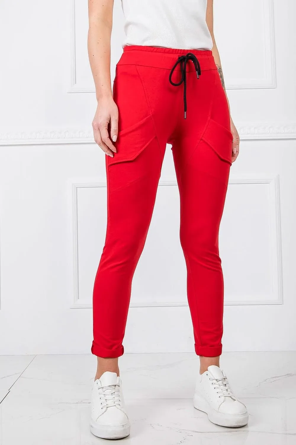 Chic and Comfortable High-Waisted Lounge Pants - The Essential Wardrobe Staple