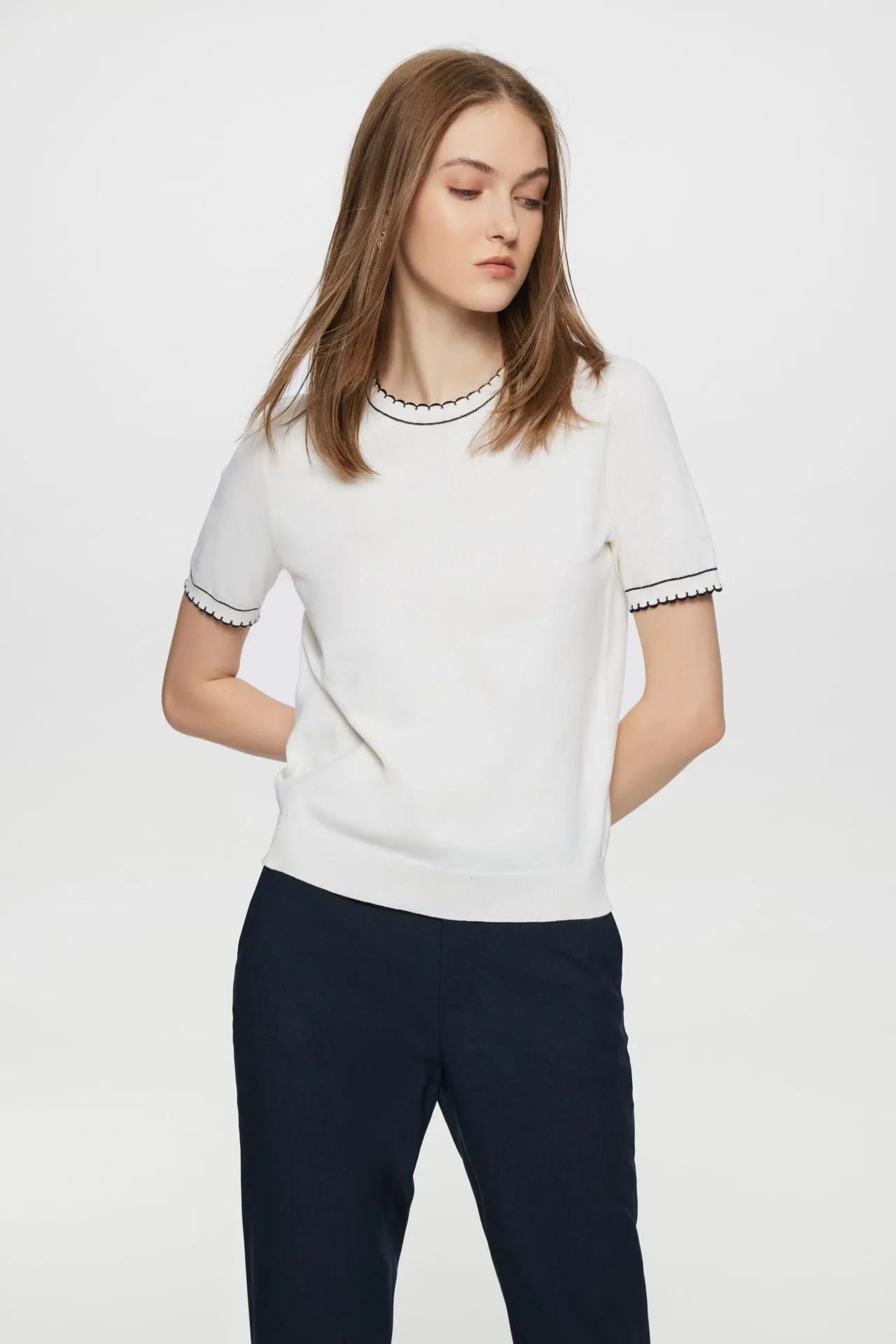 Colette Crew Neck Short Sleeve Pullover