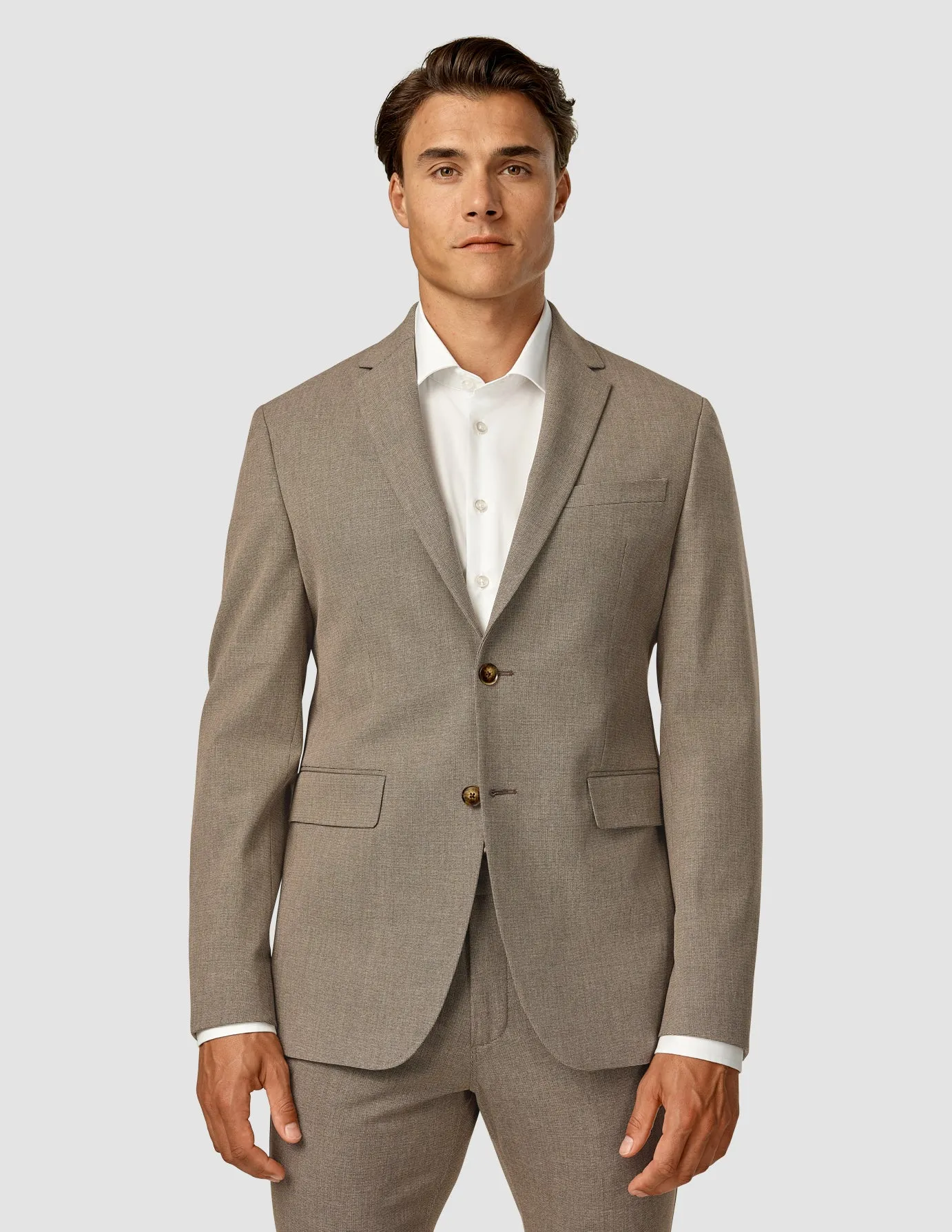 Essential Suit Almond