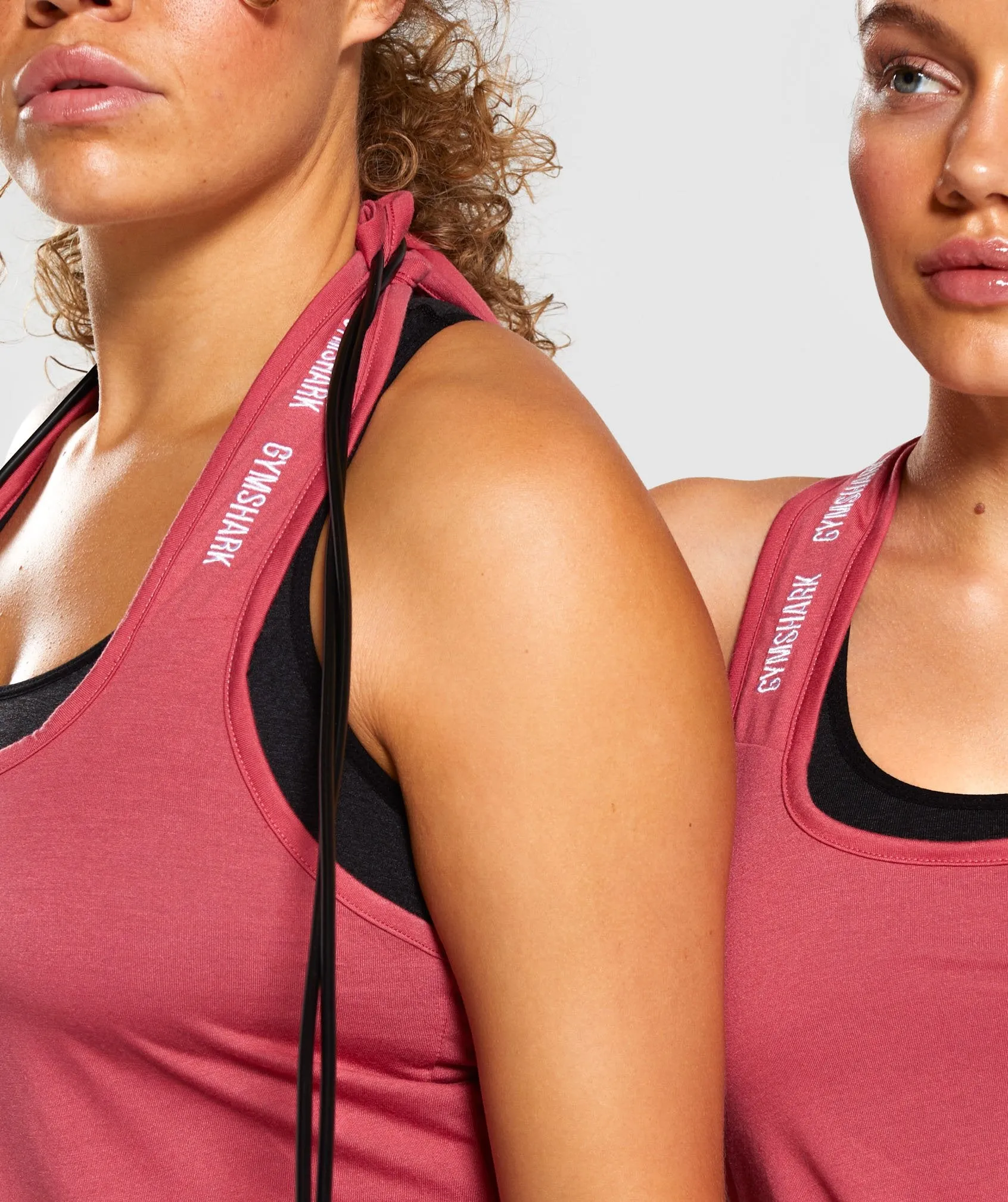 Gymshark Ark Halter Neck Vest - Rose