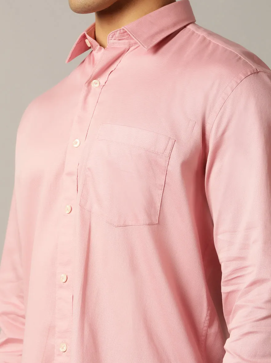 Onion Pink Solid Tailored Fit Semi Casual Shirt | JadeBlue