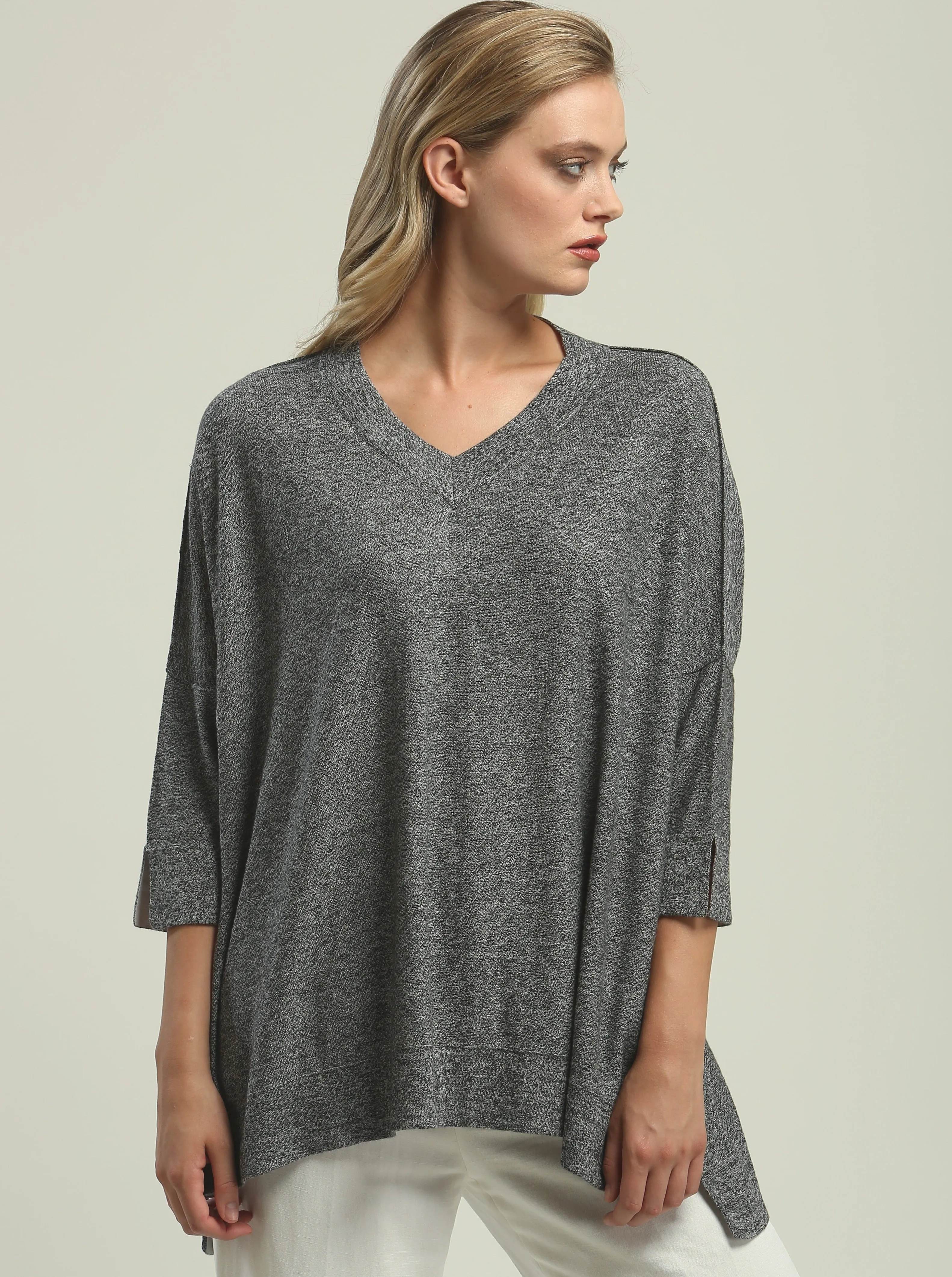 Reversible Contrast Detailed Easy V Neck